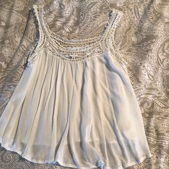 White flowing tank top - Picture 1 of 1